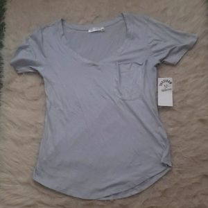 Medium cloth by design shirt NWT